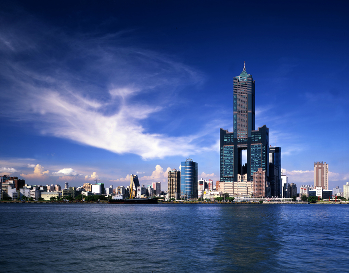 <a href='http://www.251994.com/lvyou/view/671' title='高雄85' style='color:blue;font-size:14px;'>高雄85</a>大樓