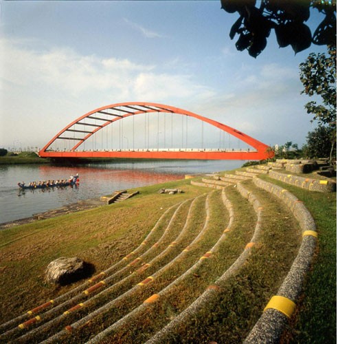 彩虹橋，冬山河親水公園