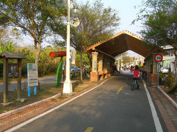 東豐自行車綠廊車道